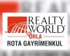 Realty World Rota Urla / Cahit Tercan