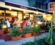 Cafe Rezine