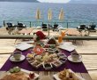 Mumi Cafe Beach