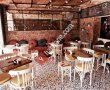 Que Tal Tapas Bar & Cafe & Restaurant