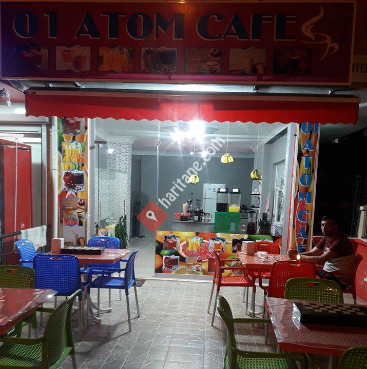 01 Atom Cafe