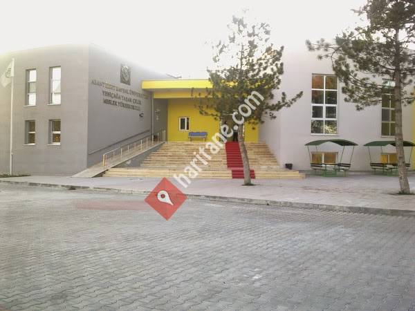 Abant İzzet Baysal Üniversitesi Yeniçağa Yaşar Çelik Meslek Yüksekokulu