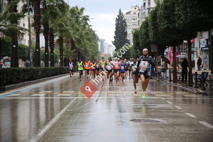 Adana Kurtuluş Yarı Maratonu ve Halk Koşusu