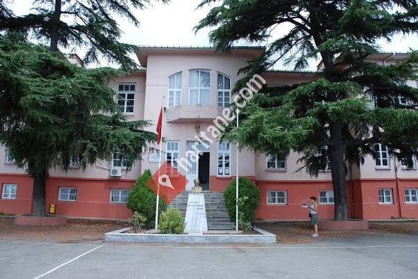Ahmet Mithat Efendi İlköğretim Okulu
