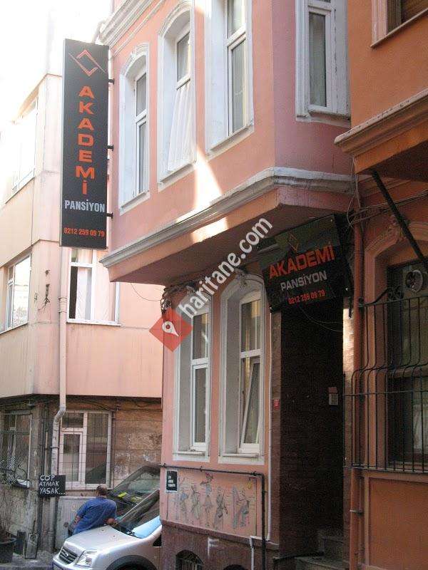 Akademi Pansiyon Ortaköy/Beşiktaş
