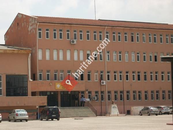 Akkapı Anadolu Teknik ve Endüstri Meslek Lisesi