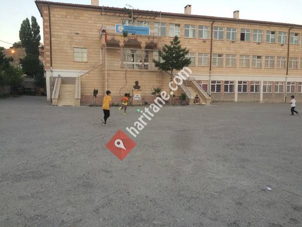 Ali Baran Numanoğlu Ortaokulu