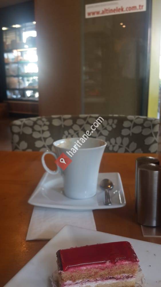 Altınelek Pastanesi