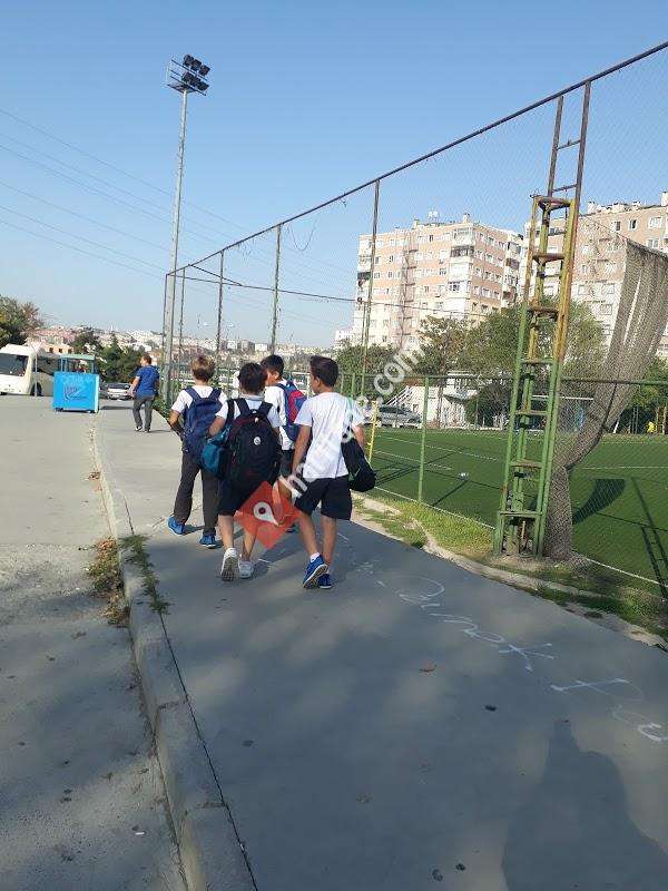 Altınova Spor Kulübü Tesisleri