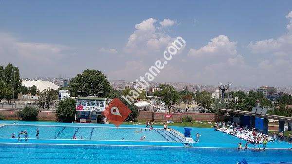 Ankara-Altındağ Ziya Ozan Yüzme Havuzu