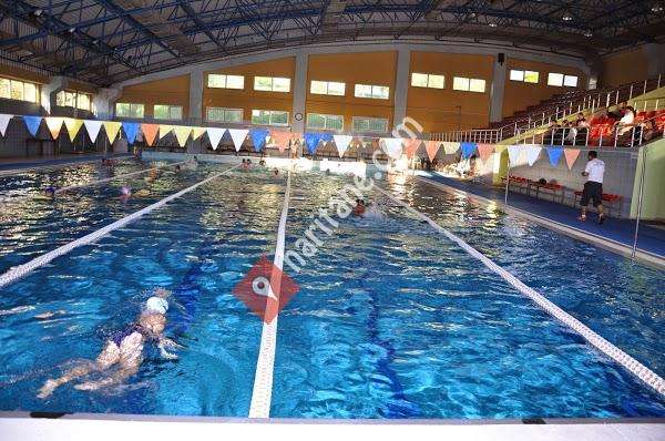 Ata Yüzme Kulübü Ofis Yakacık Havuzu