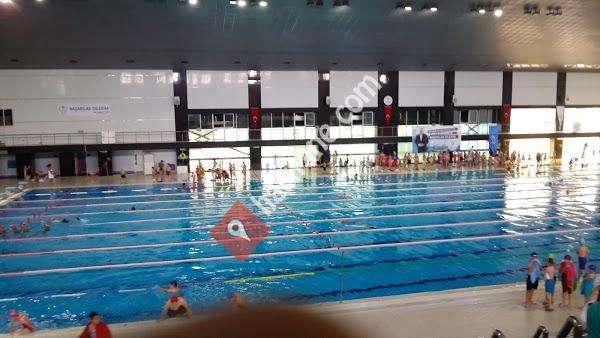 Atıcılar Yarı Olimpik Yüzme Havuzu