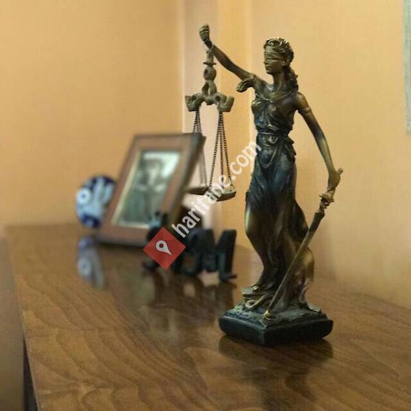 Avukat Nazife Uçar