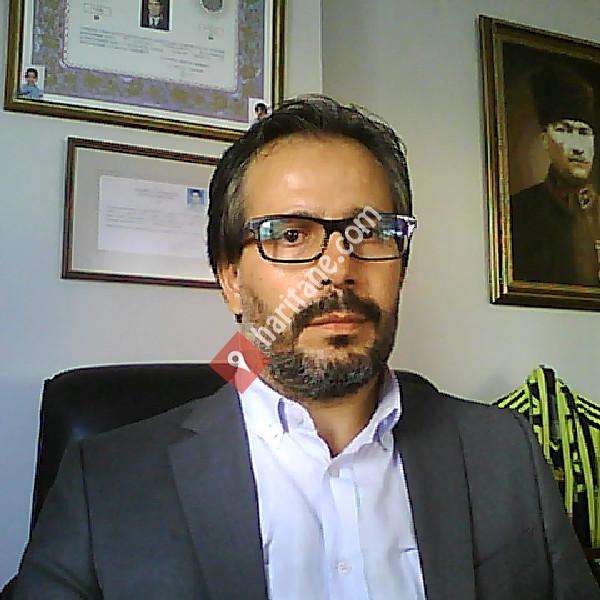 Avukat Taşer Kara