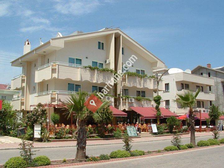 Ayhan Apartments & Restaurant & Cafe & Bar