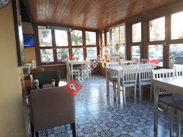 Baraka Cafe & Restaurant
