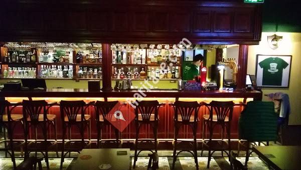 Belfast Irish Pub Akbati