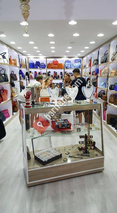 Berfin Deri ve Çanta