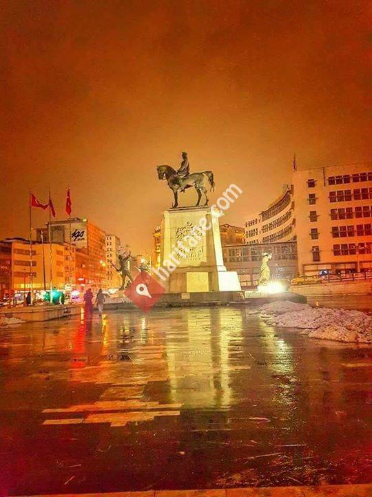 Bir Sevdadır Ankara