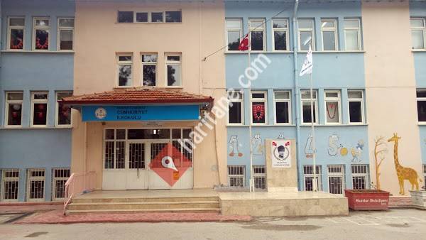 Burdur Cumhuriyet İlkokulu
