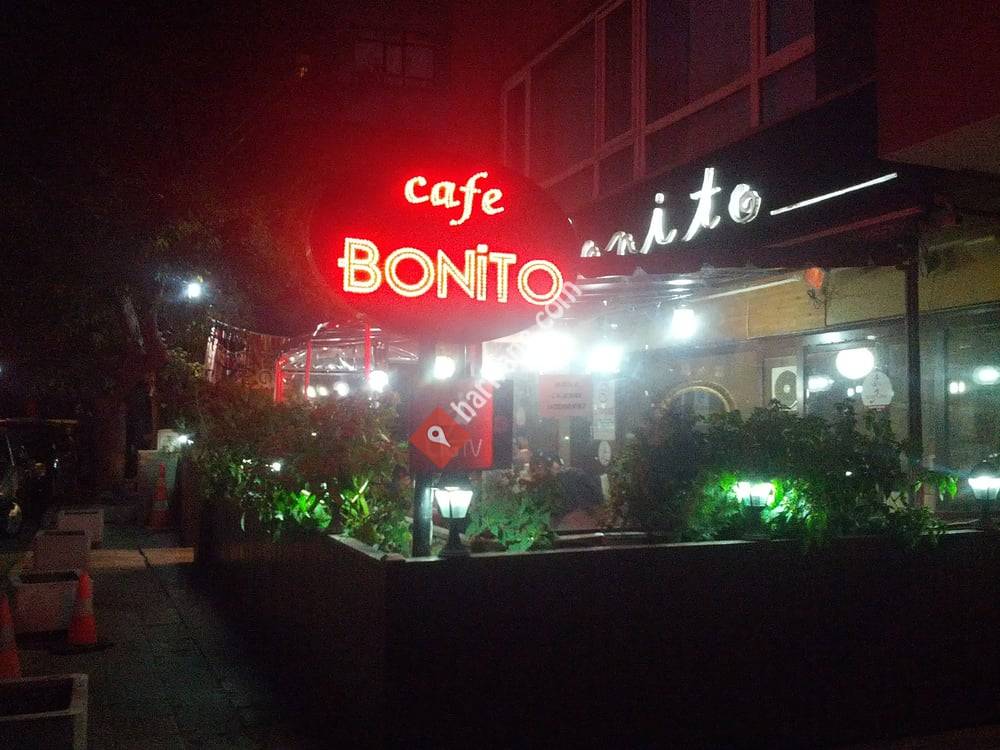 Cafe Bonito