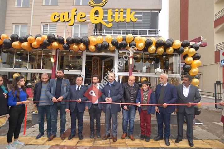 Cafe Qtük