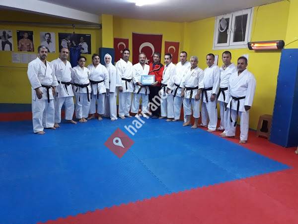 Çekmeköy Karate Gençlik Spor Kulübü