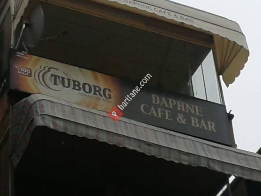 Daphne Cafe & Bar