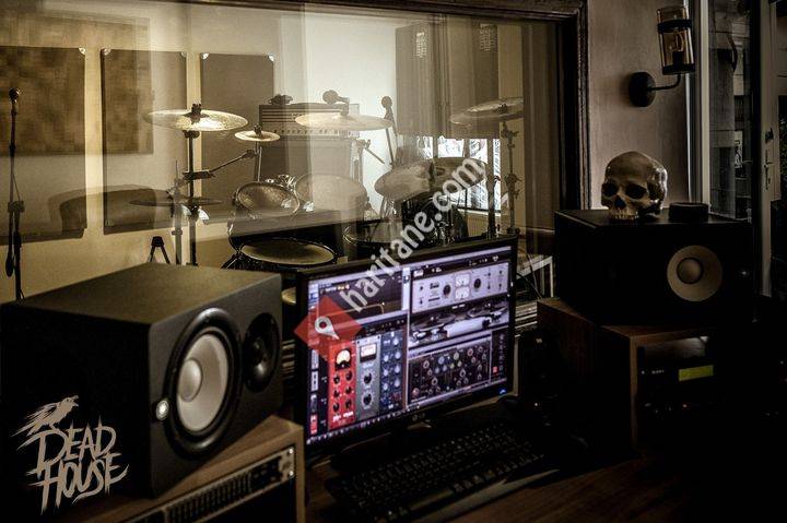 Deadhouse Studio