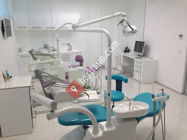 Dent Bakırköy Ağız ve Diş Sağlığı Polikliniği