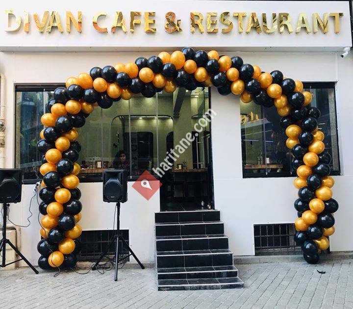 Divan Cafe & Restaurant  مطعم الديوان
