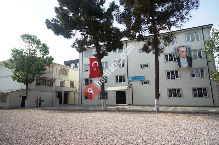 Diyarbakırlı Ekrem Ergün İlkokulu