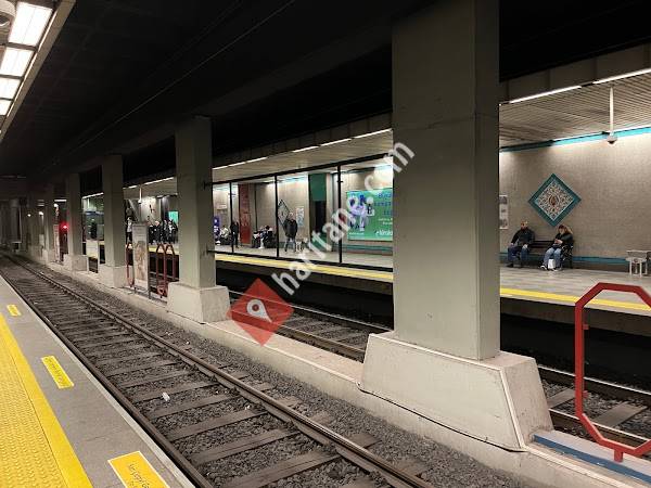 Emniyet - Fatih Metro İstasyonu