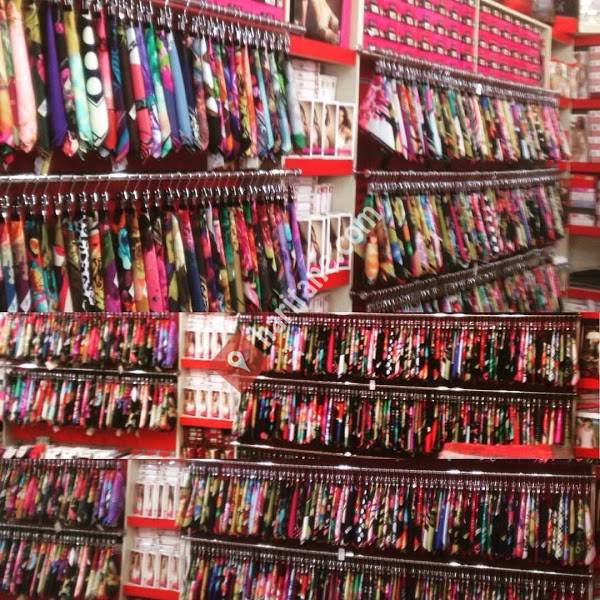 Enishte eşarp çamaşır