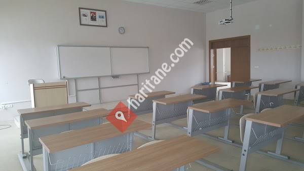 Erzincan Üniversitesi Eğitim Fakültesi