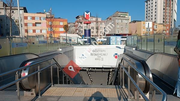 Göztepe Metro Durağı