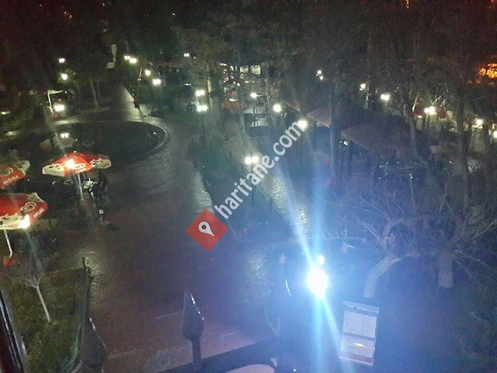 Gümüşhane Kral Konak Atatürk parkı