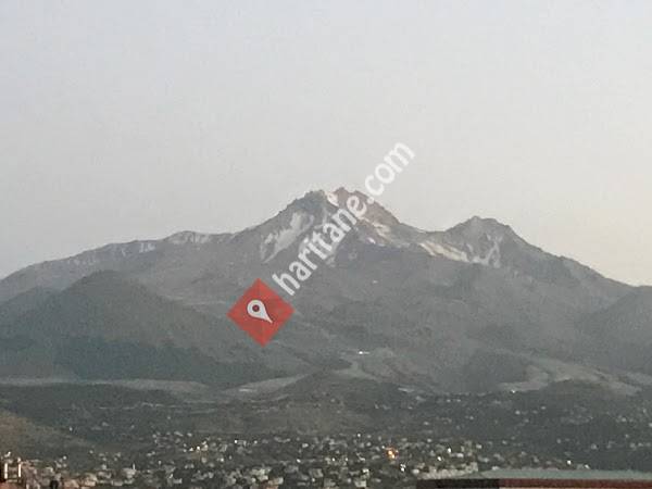 HANGAR İŞ MAKİNALARI