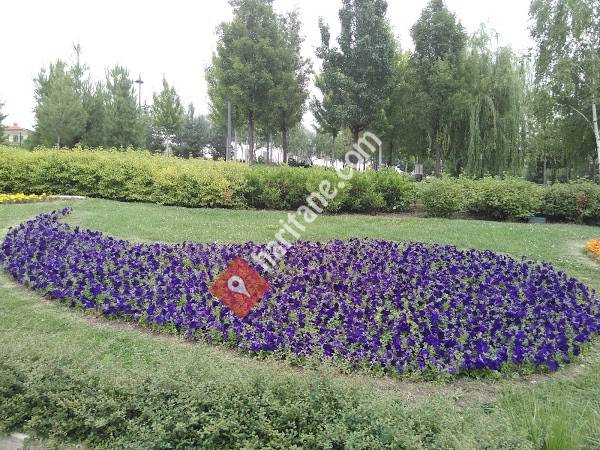 Haydar Aliyev Parkı Ankara