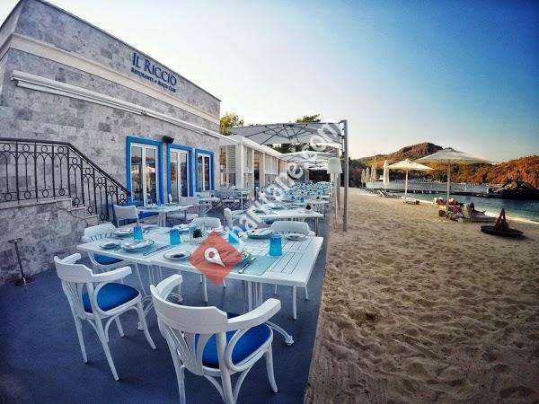 Il Riccio Restaurant & Beach Club