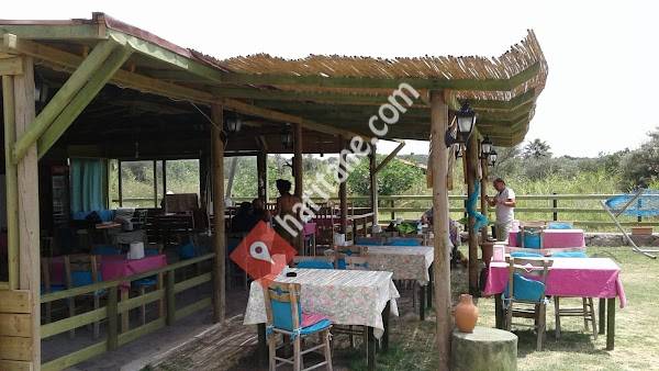 İzzet'in Yeri - Assos