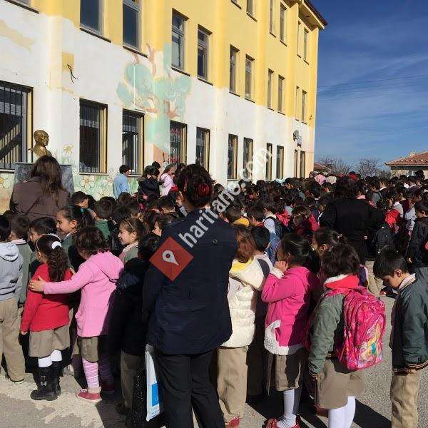 Kıbrıs Köyü İlkokulu