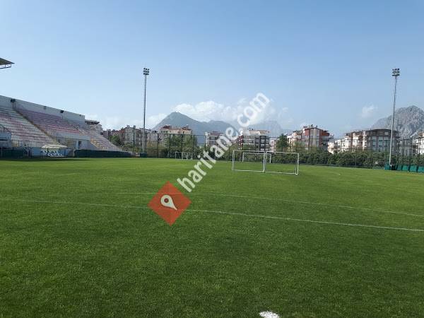 Konyaalti Atatürk Stadı