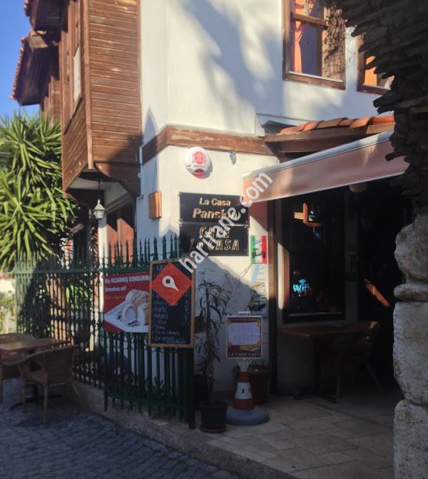 La Casa Butik Otel & Cafe