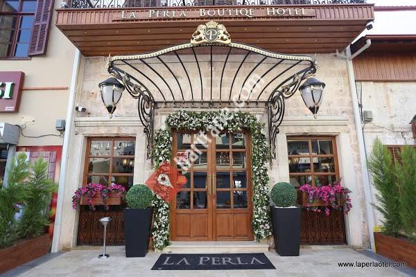 La Perla Premium Hotel Ve Restaurant Şarap Evi