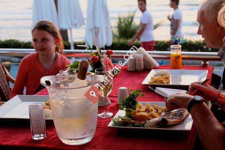 Ladies Beach Saray Restaurant