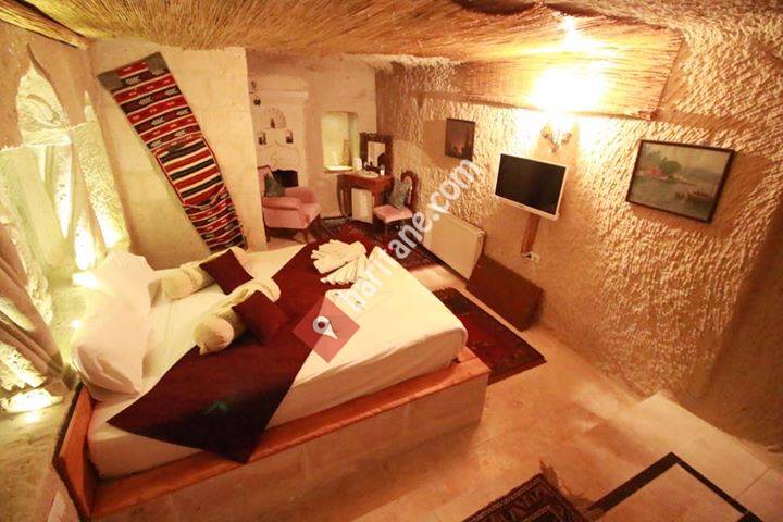 Nar Cave House
