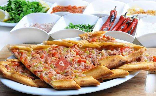 Nev Pide Pizza