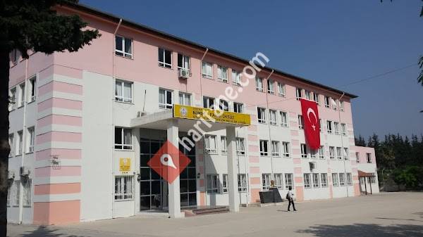 Nimet Fahri Öksüz Anadolu ve Turizm Lisesi