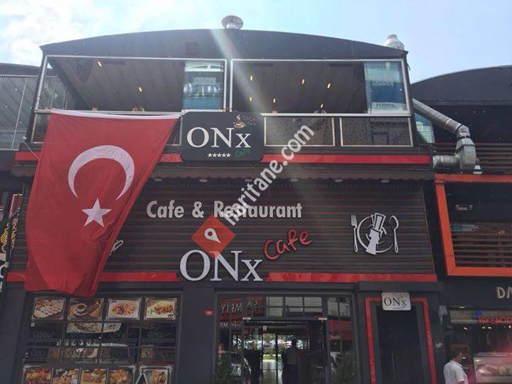 Onx Cafe Restoran